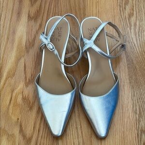 Naturalizer Women's Silver Strappy Heels